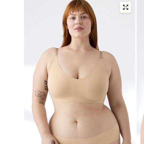 True Body Triangle Convertible Strap Bra
Size XL - Picture 1 of 10